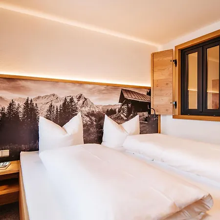 Alpenstueble 4*