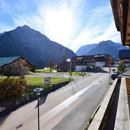 Alpenstueble 4* Mittelberg